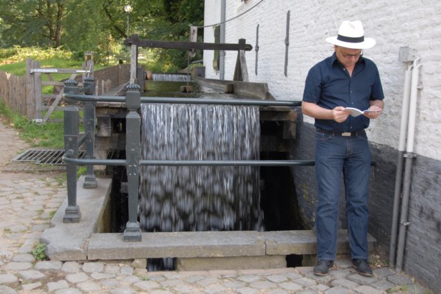 parksonsbeekarnhemdewiitemolen6juli20081.jpg